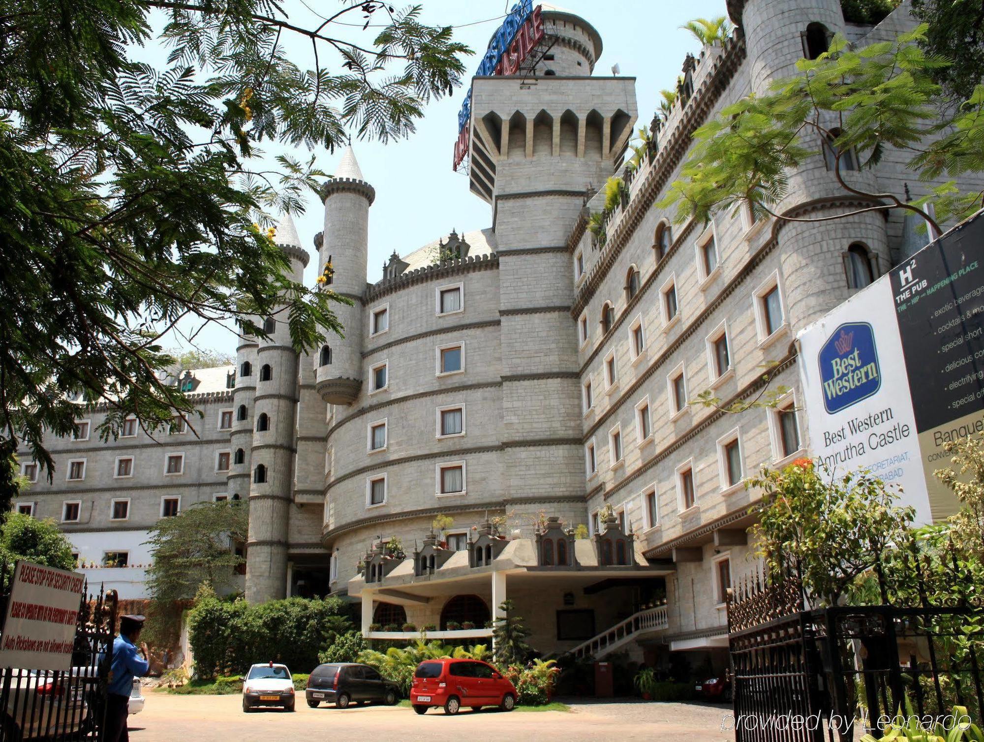 Best Western Amrutha Castle Hyderabad Exterior photo