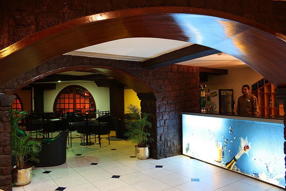 Best Western Amrutha Castle Hyderabad Exterior photo